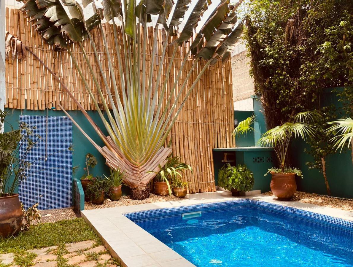 L'Oasis Guesthouse Cotonou Luaran gambar