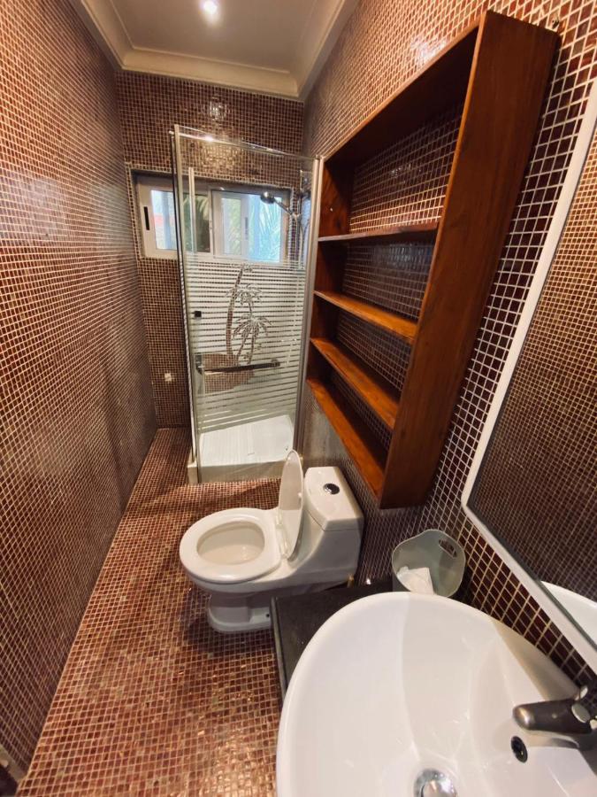 L'Oasis Guesthouse Cotonou Luaran gambar