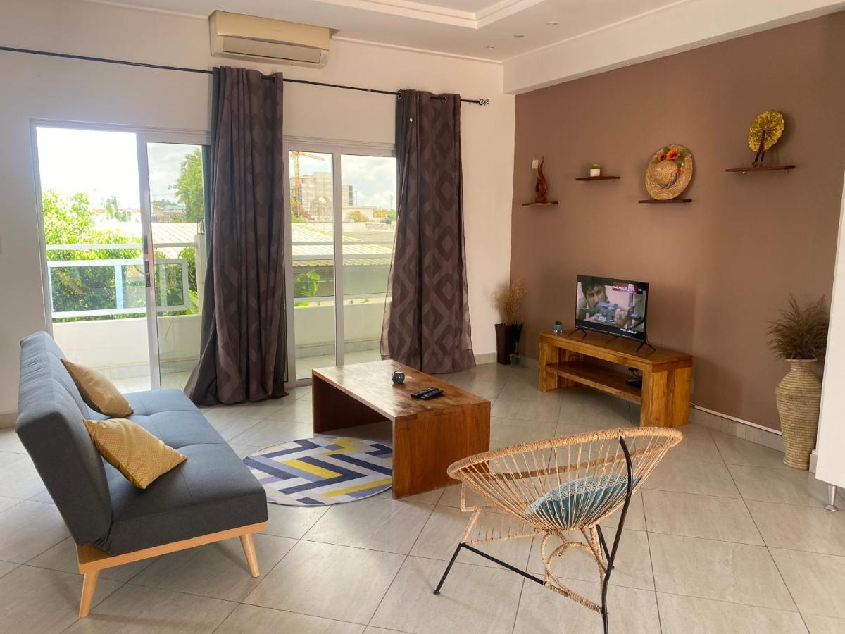 L'Oasis Guesthouse Cotonou Luaran gambar