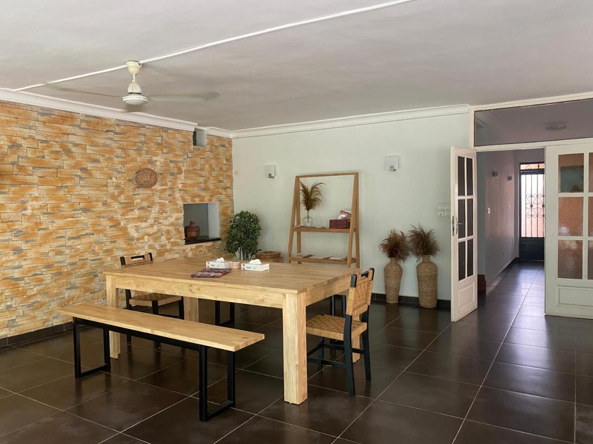 L'Oasis Guesthouse Cotonou Luaran gambar
