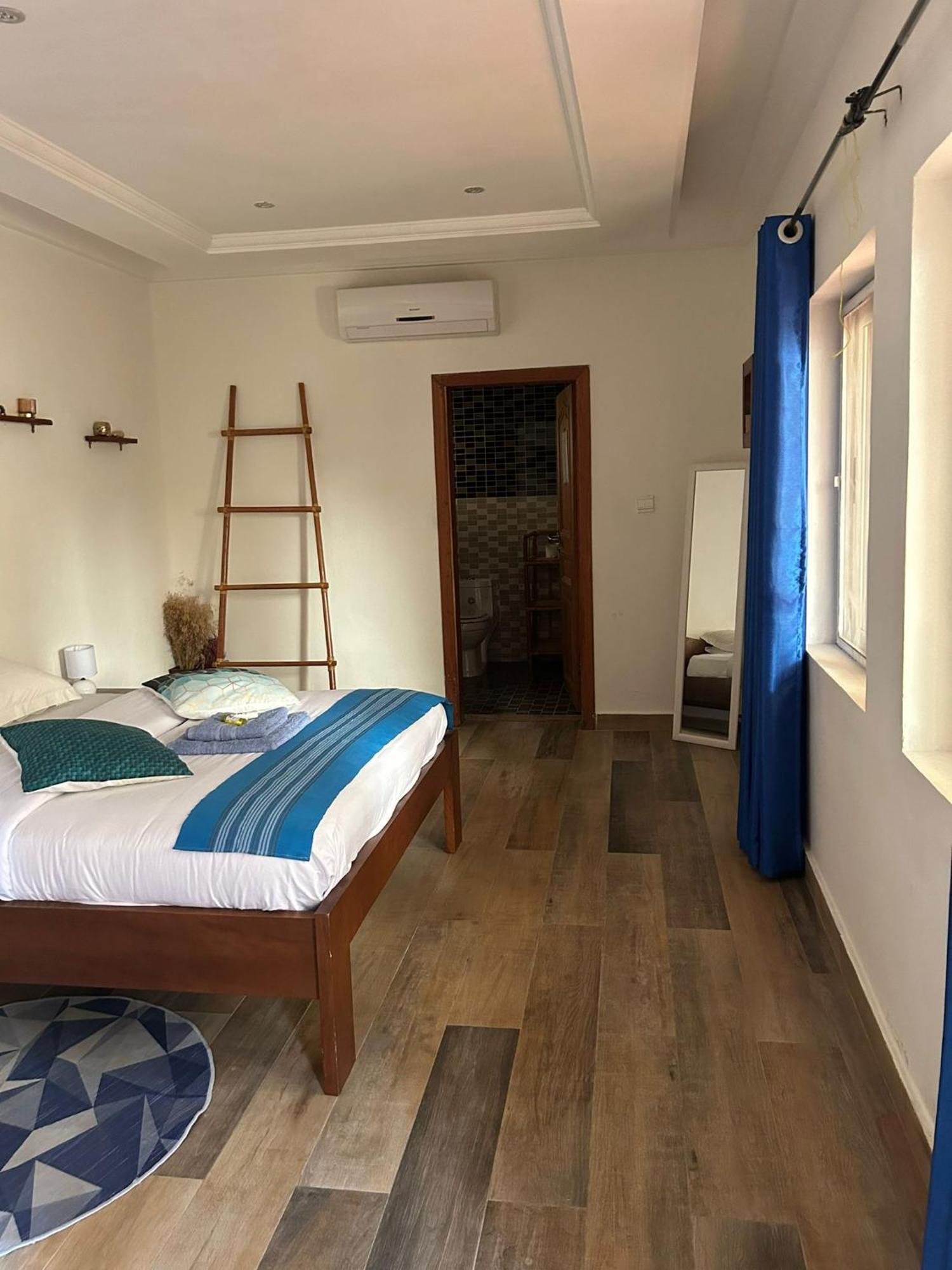 L'Oasis Guesthouse Cotonou Luaran gambar