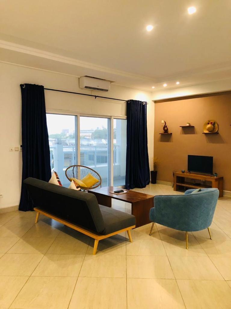 L'Oasis Guesthouse Cotonou Luaran gambar