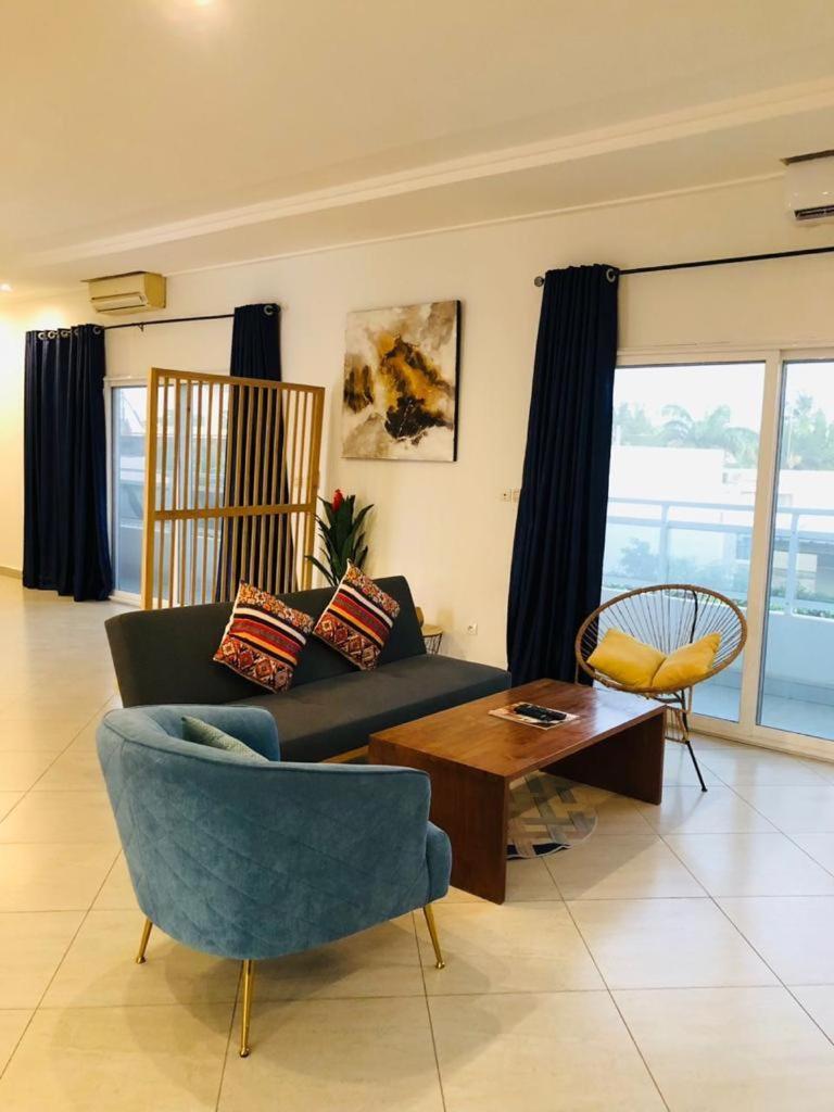 L'Oasis Guesthouse Cotonou Luaran gambar